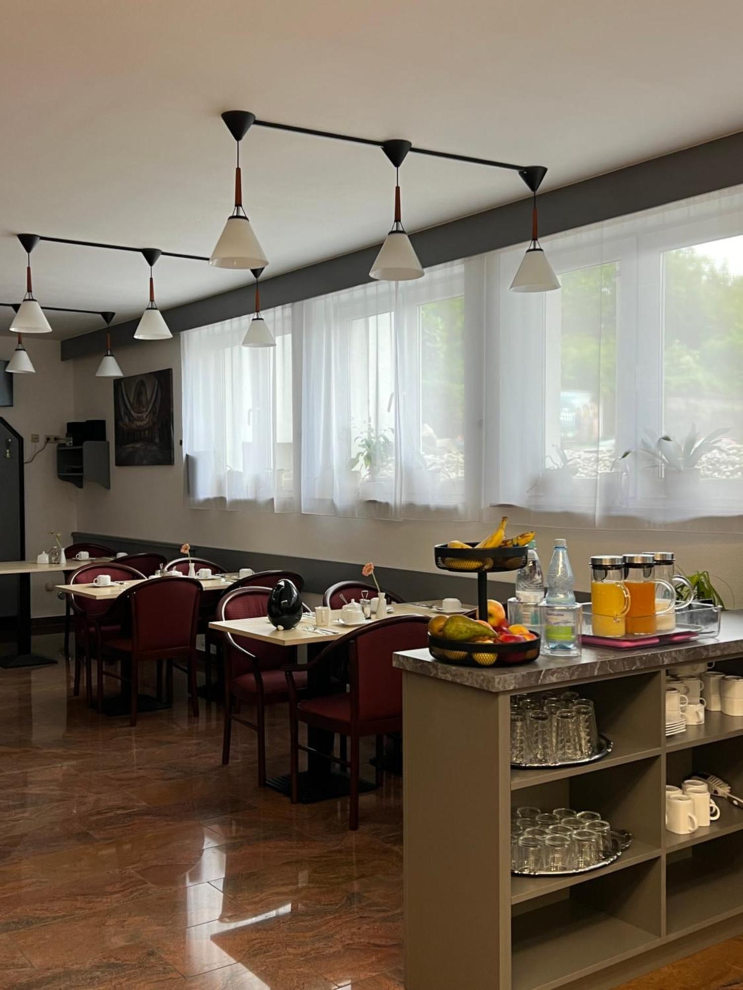 Hotel Aggertal Gummersbach Esterno foto