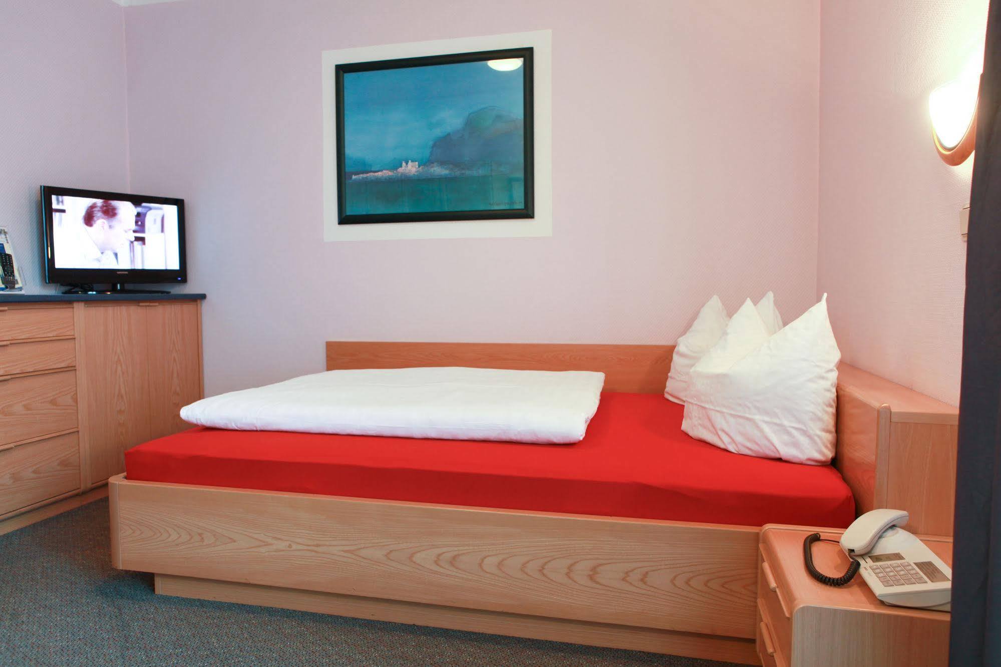 Hotel Aggertal Gummersbach Esterno foto