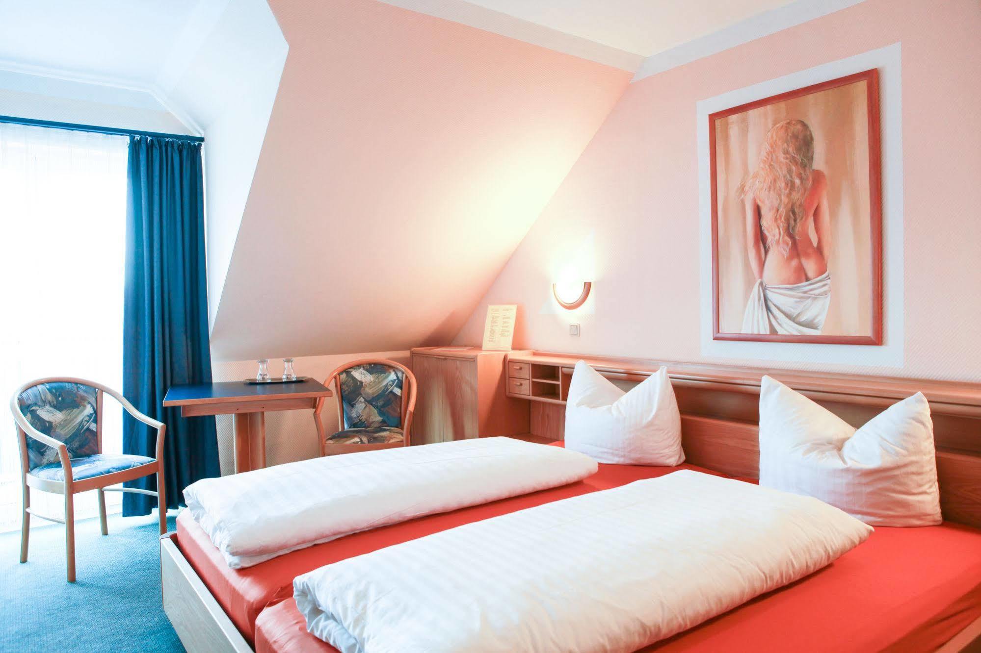 Hotel Aggertal Gummersbach Esterno foto